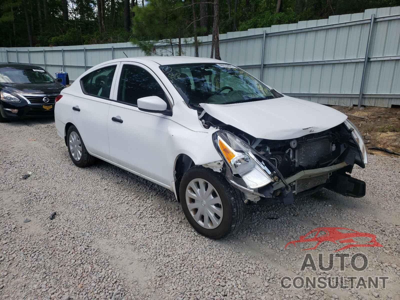 NISSAN VERSA 2017 - 3N1CN7AP0HL888866