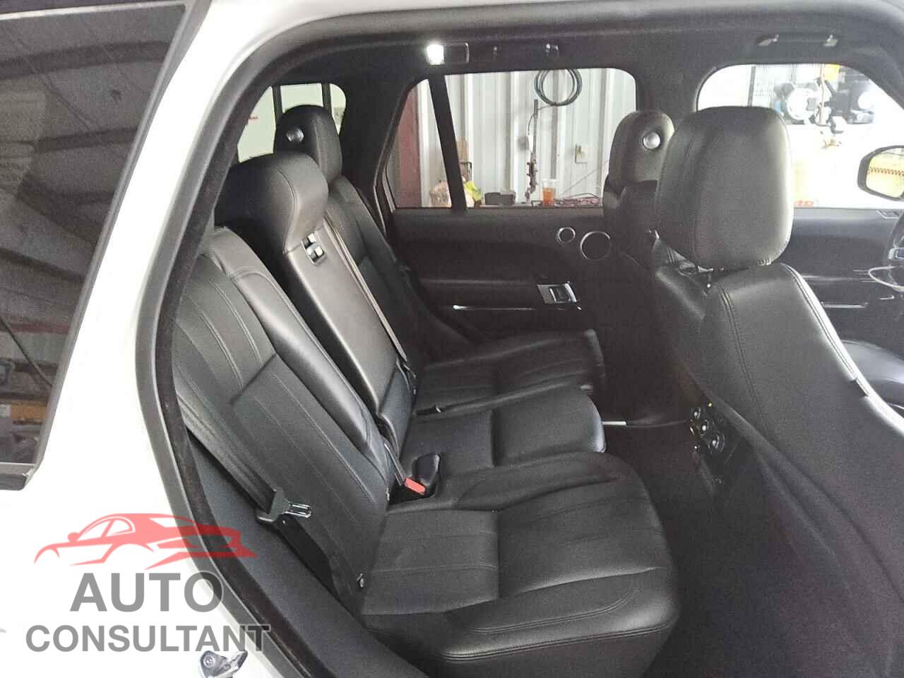 LAND ROVER RANGEROVER 2017 - SALGS2FV2HA352633