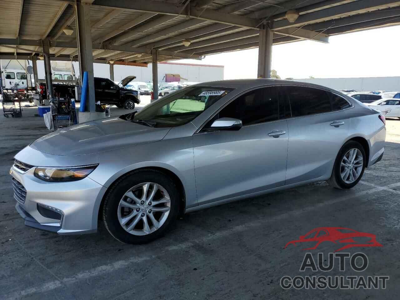 CHEVROLET MALIBU 2017 - 1G1ZE5ST4HF182882