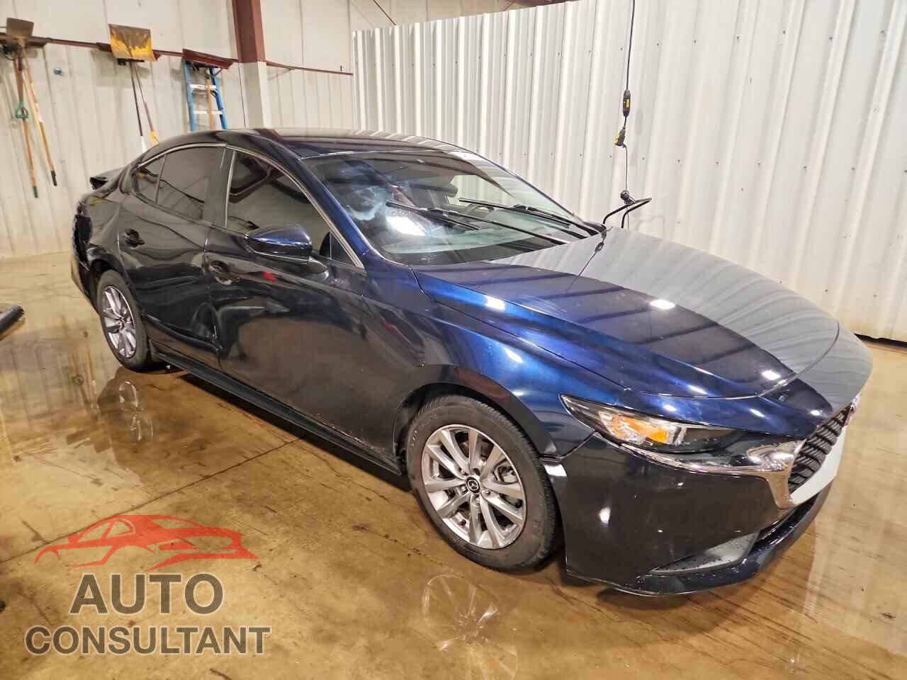 MAZDA 3 2019 - 3MZBPABL5KM110945