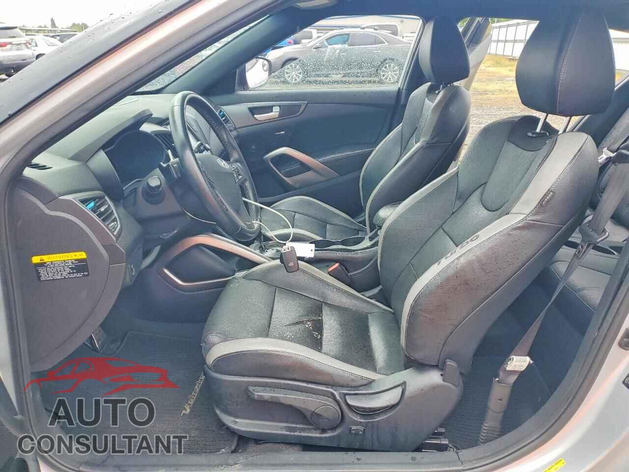 HYUNDAI VELOSTER 2017 - KMHTC6AE5HU313465