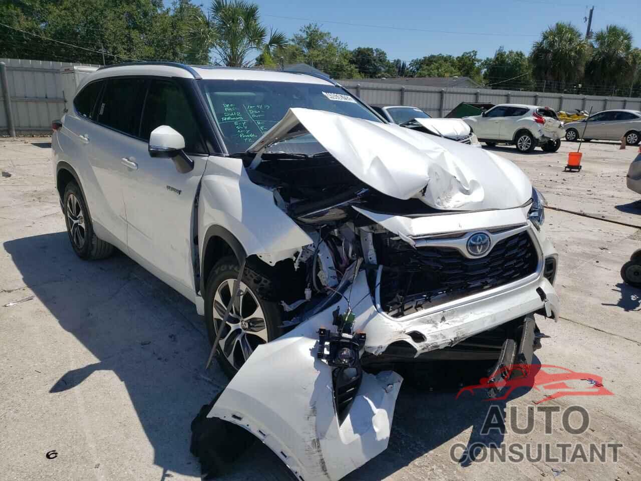 TOYOTA HIGHLANDER 2021 - 5TDGARAH0MS007778