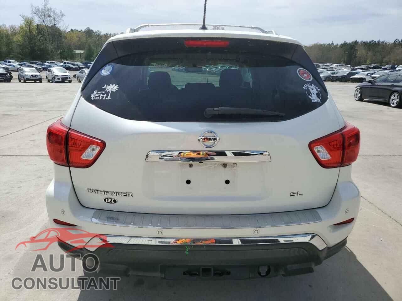 NISSAN PATHFINDER 2017 - 5N1DR2MN9HC632381