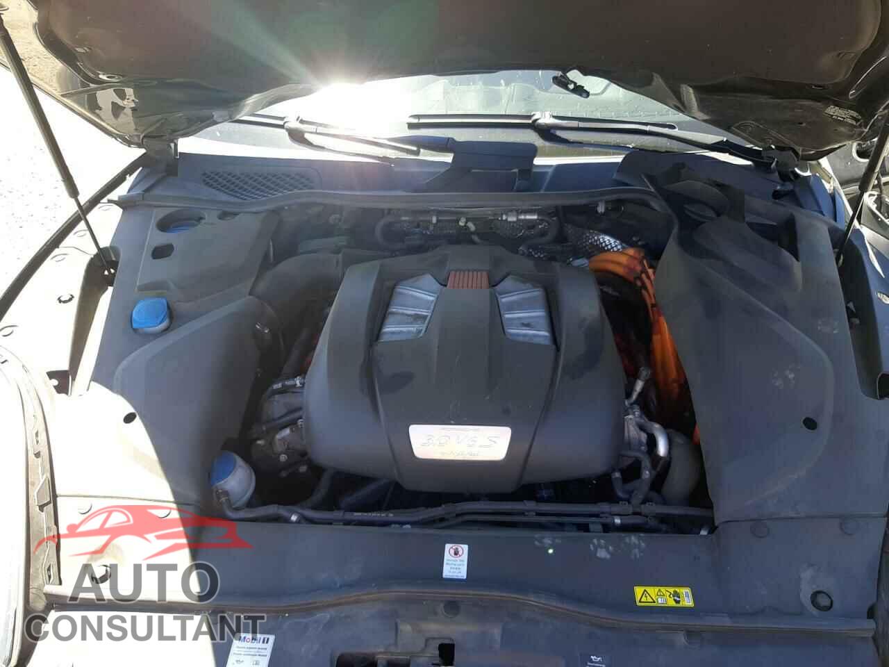 PORSCHE CAYENNE 2017 - WP1AE2A22HLA70111