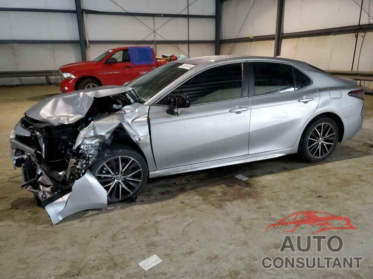 TOYOTA CAMRY 2021 - 4T1G11AK8MU529448