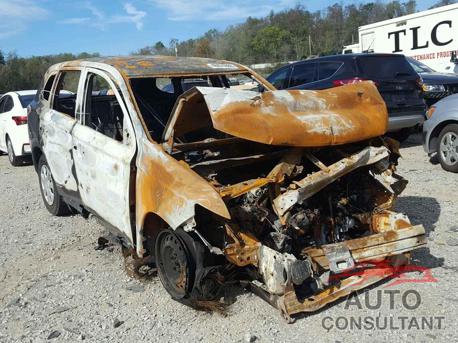 MITSUBISHI OUTLANDER ES 2015 - JA4AD2A32FZ007334