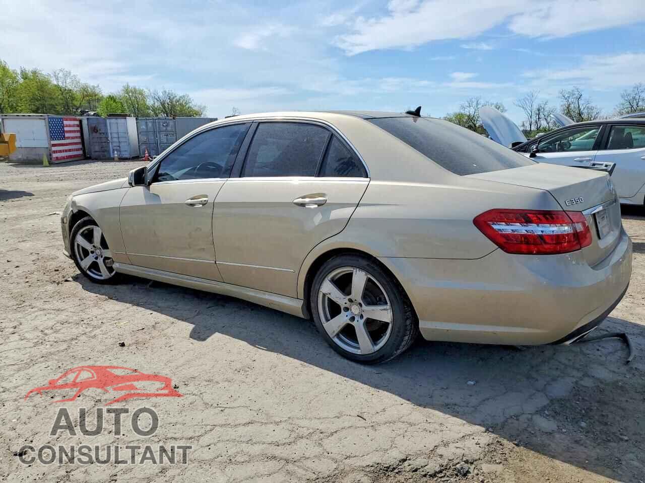MERCEDES-BENZ E-CLASS 2010 - WDDHF8HB3AA150949