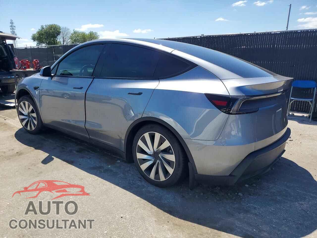 TESLA MODEL Y 2026 - 7SAYGDED1TA430045