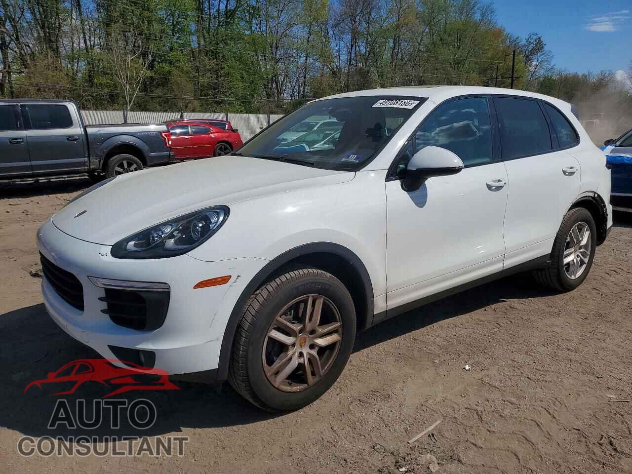 PORSCHE CAYENNE 2016 - WP1AA2A28GKA08776
