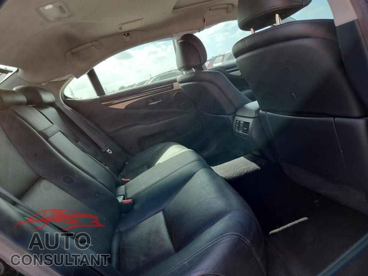 LEXUS LS460 2017 - JTHBL5EF1H5144664