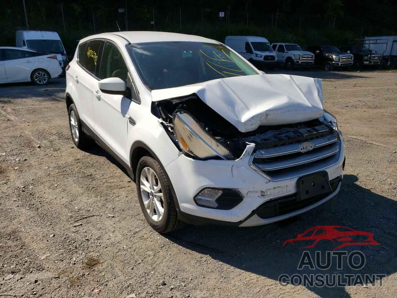 FORD ESCAPE 2017 - 1FMCU9GD4HUD48074