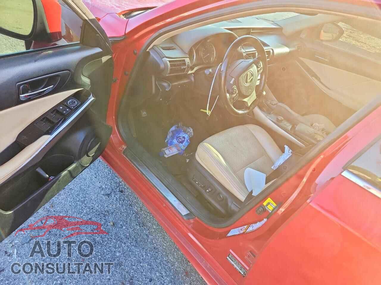 LEXUS IS 2016 - JTHCM1D22G5004887
