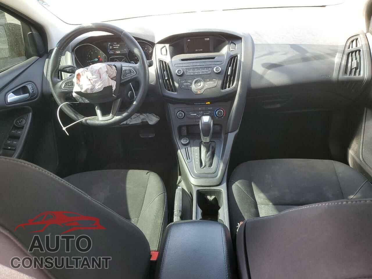 FORD FOCUS 2015 - 1FADP3F26FL321836
