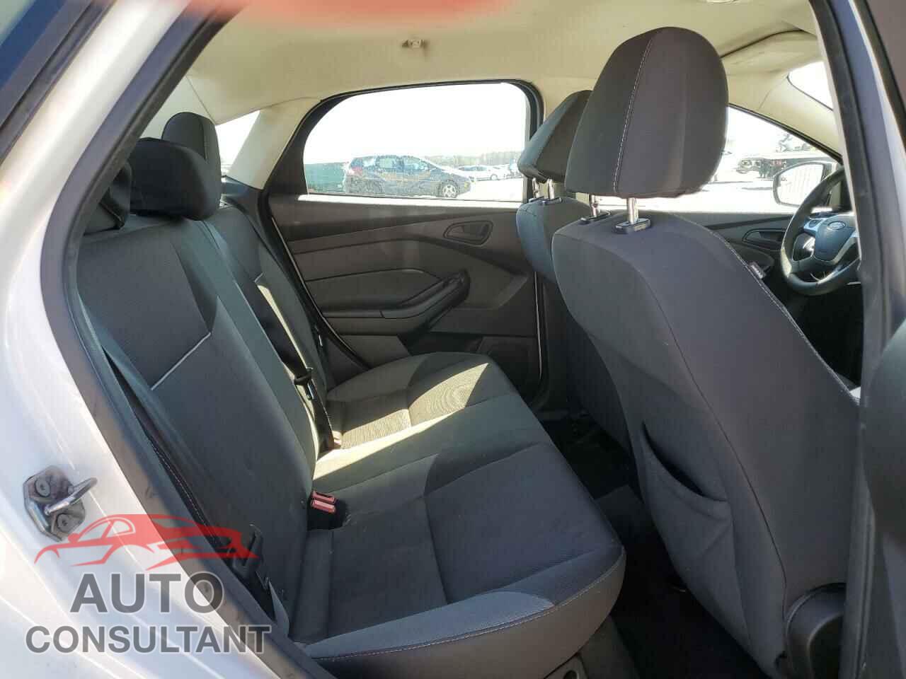 FORD FOCUS 2012 - 1FAHP3F26CL454979