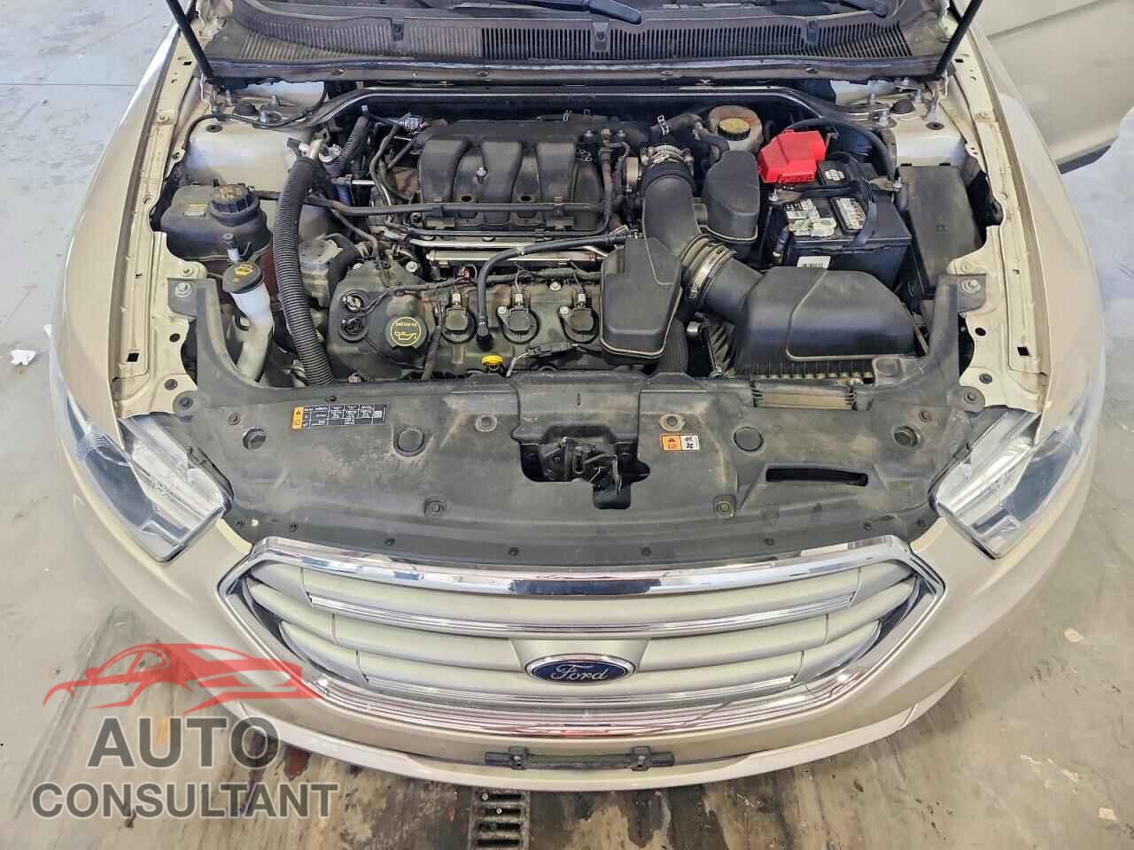 FORD TAURUS 2017 - 1FAHP2D84HG118667