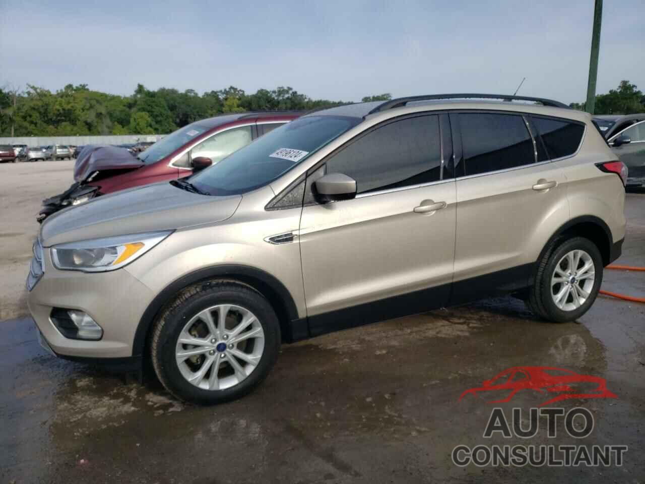 FORD ESCAPE 2018 - 1FMCU0GD2JUB36565