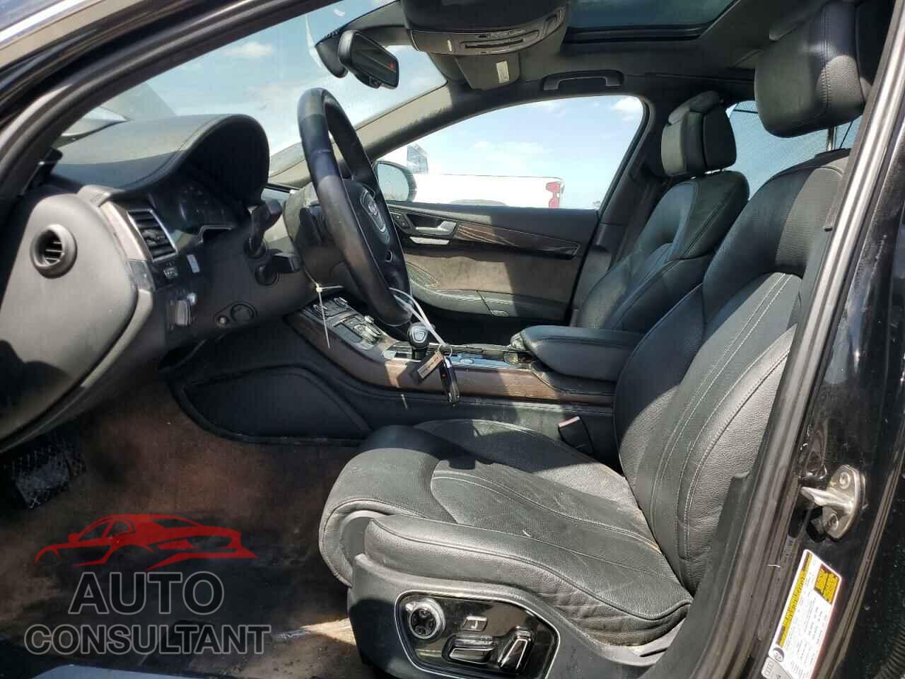 AUDI A8 2016 - WAU3RAFD9GN004562