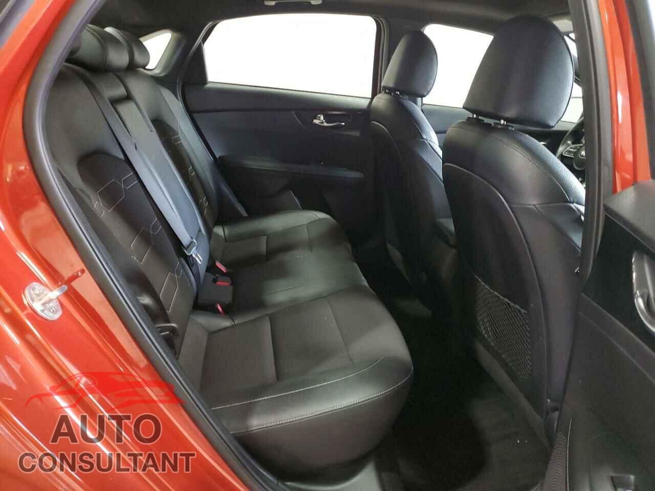 KIA FORTE 2021 - 3KPF34AD9ME281237