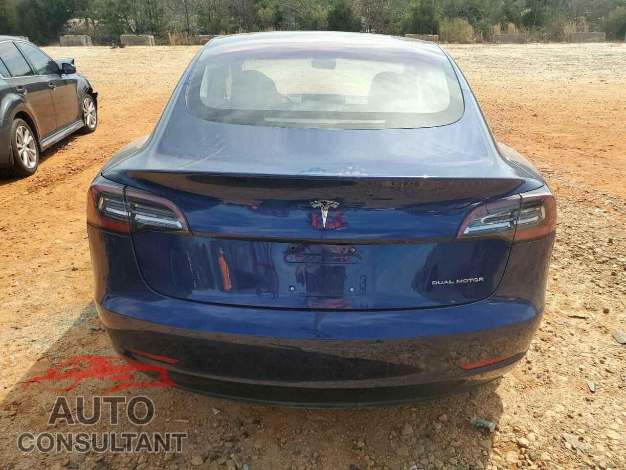 TESLA MODEL 3 2018 - 5YJ3E1EB8JF120548