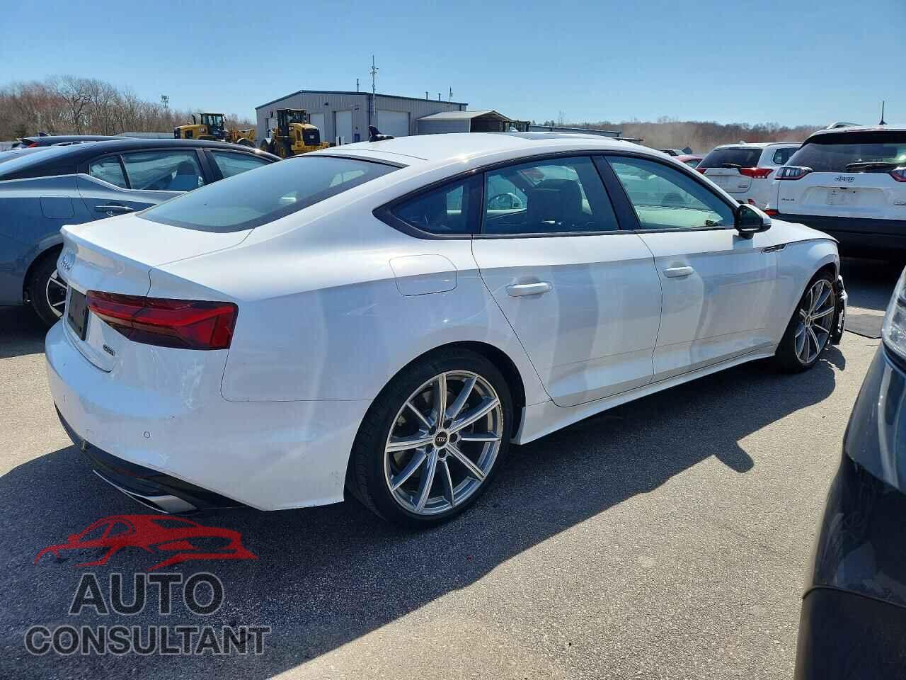 AUDI A5 2025 - WAUDACF52SA009229