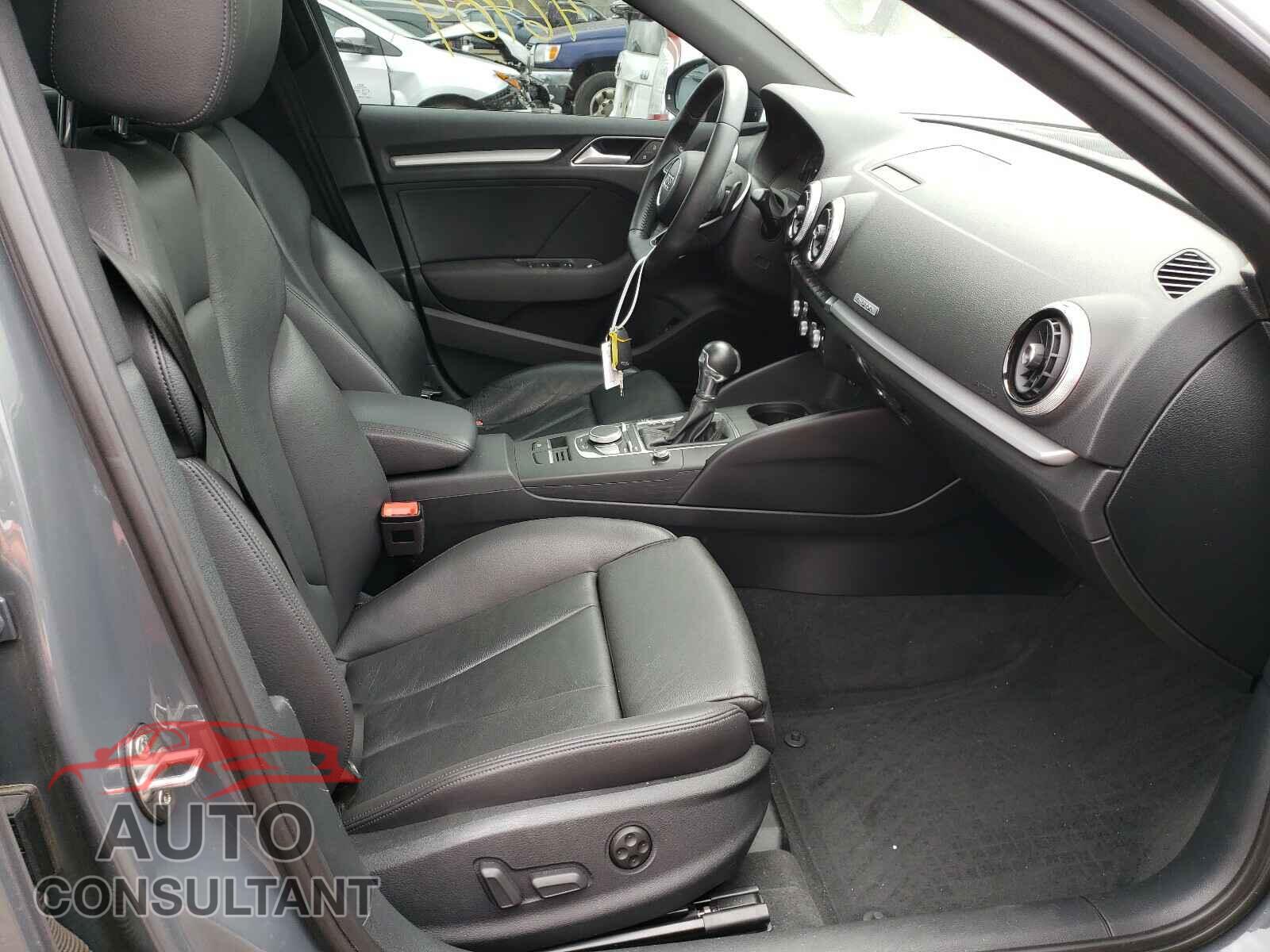 AUDI A3 2017 - WAUUPBFF9HA114778