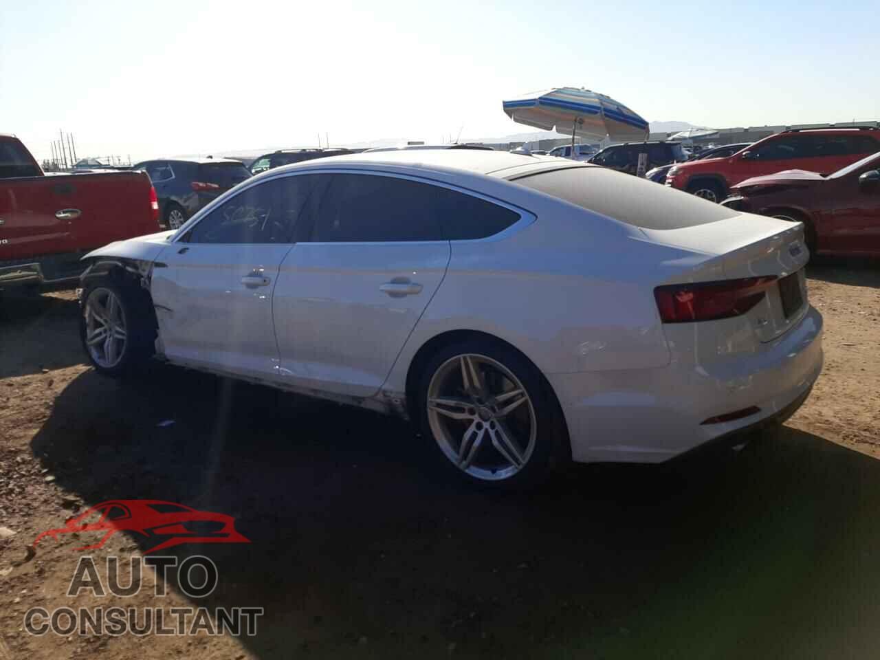 AUDI A5 2018 - WAUENCF56JA127629