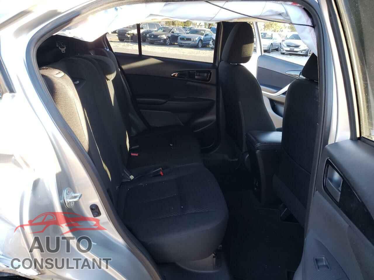MITSUBISHI ECLIPSE 2018 - JA4AT4AA1JZ047829