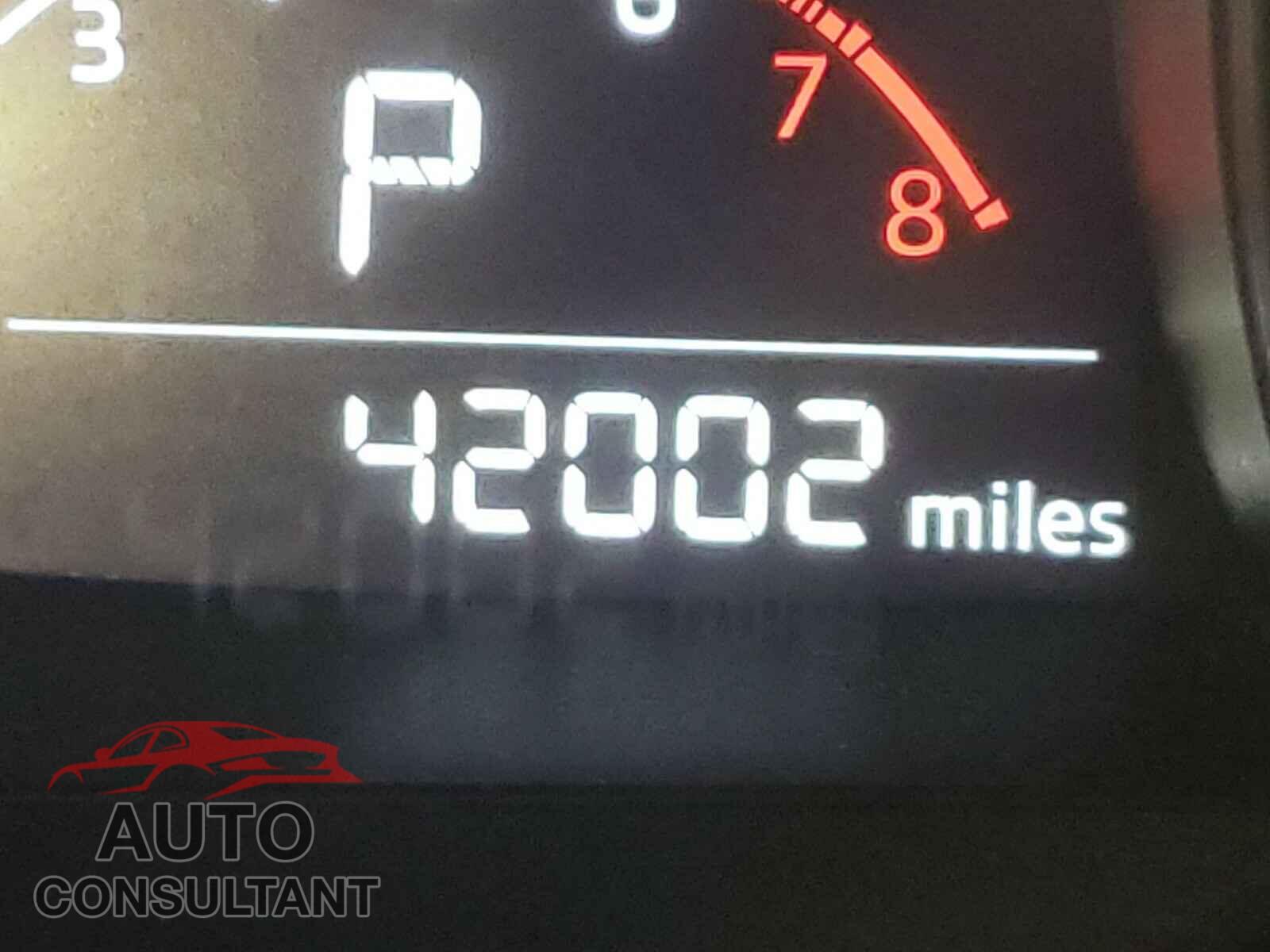 MAZDA 3 2017 - 3MZBN1V74HM118287