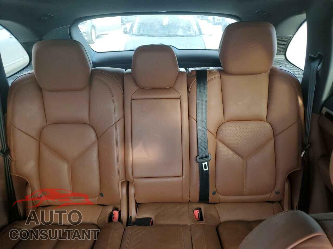 PORSCHE CAYENNE 2016 - WP1AE2A26GLA63662