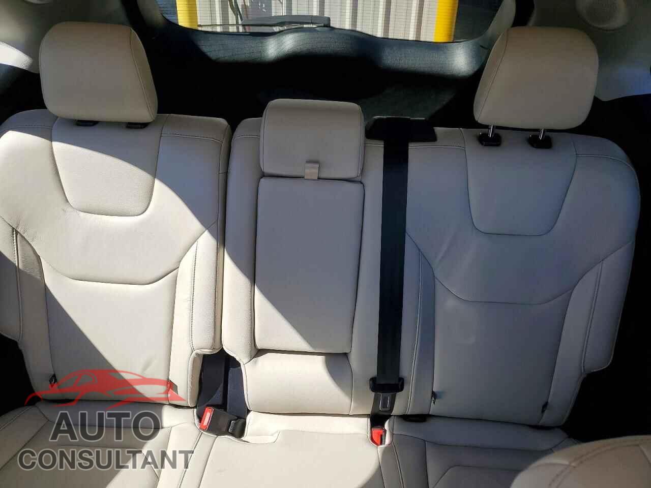 FORD EDGE 2017 - 2FMPK4K80HBC51030
