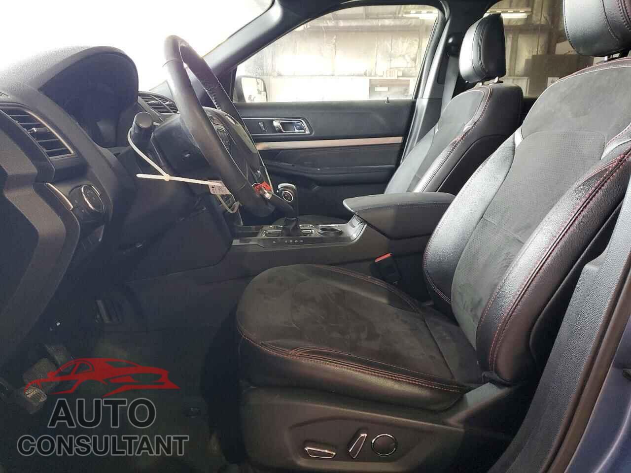 FORD EXPLORER 2018 - 1FM5K7DH0JGB76060