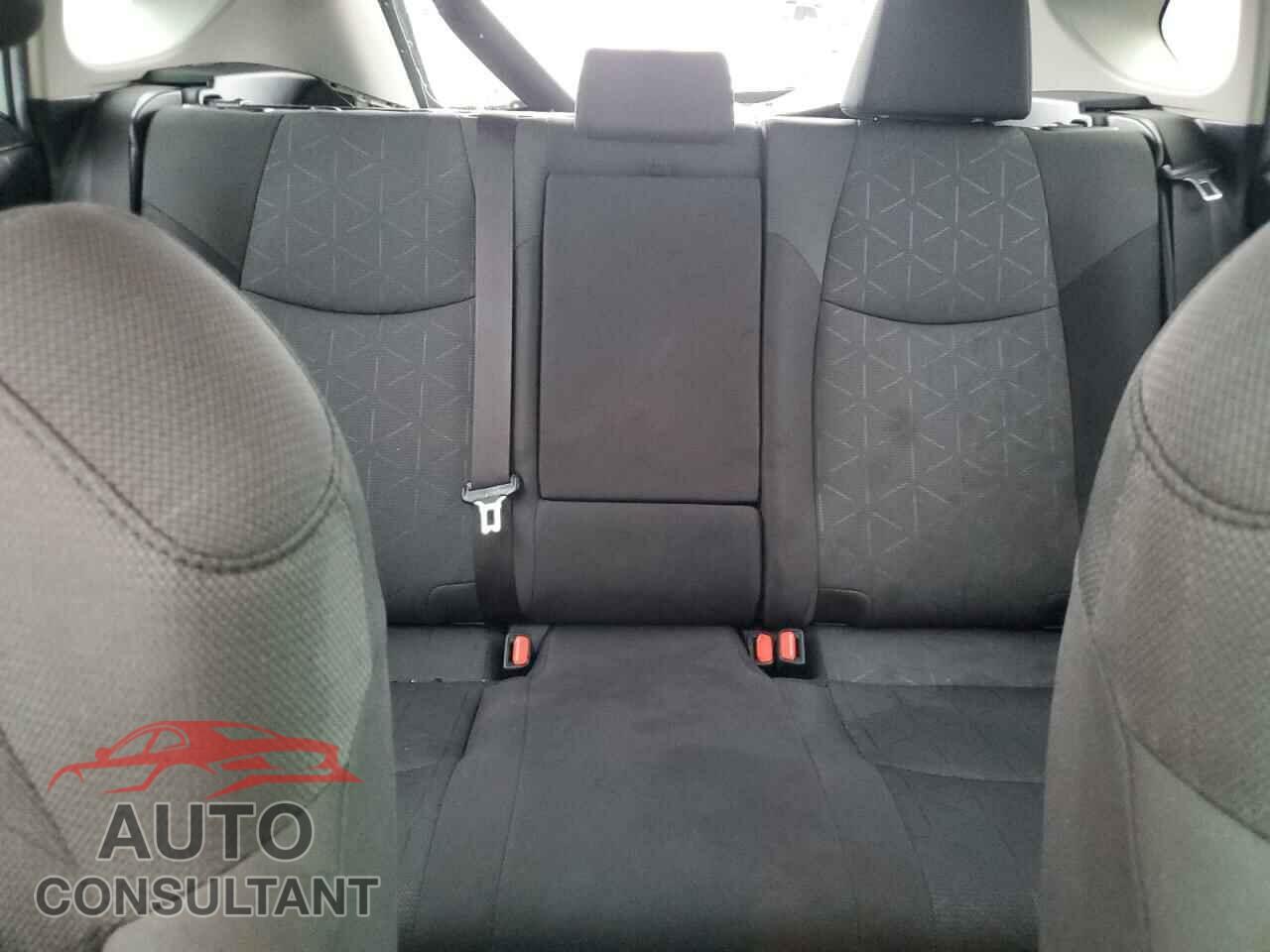 TOYOTA RAV4 2019 - JTMP1RFV7KD026366
