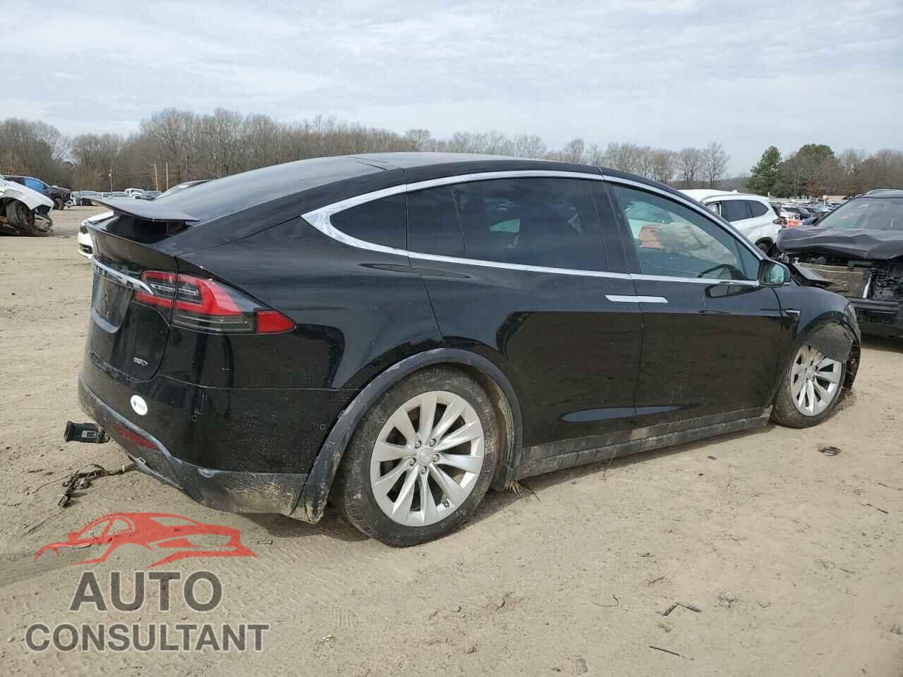 TESLA MODEL X 2017 - 5YJXCDE2XHF049162
