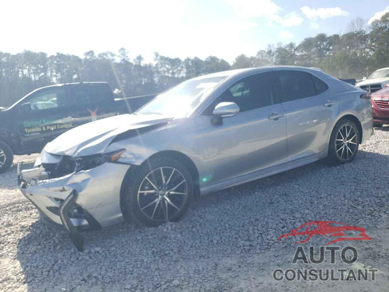 TOYOTA CAMRY 2022 - 4T1G11AK7NU690259