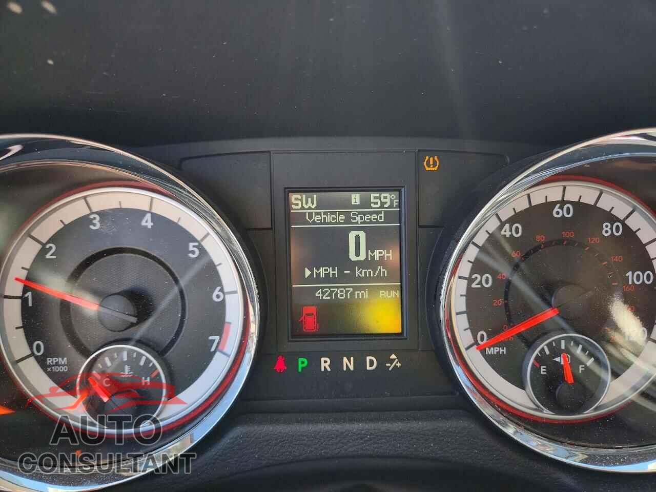 DODGE CARAVAN 2014 - 2C4RDGCG3ER266266