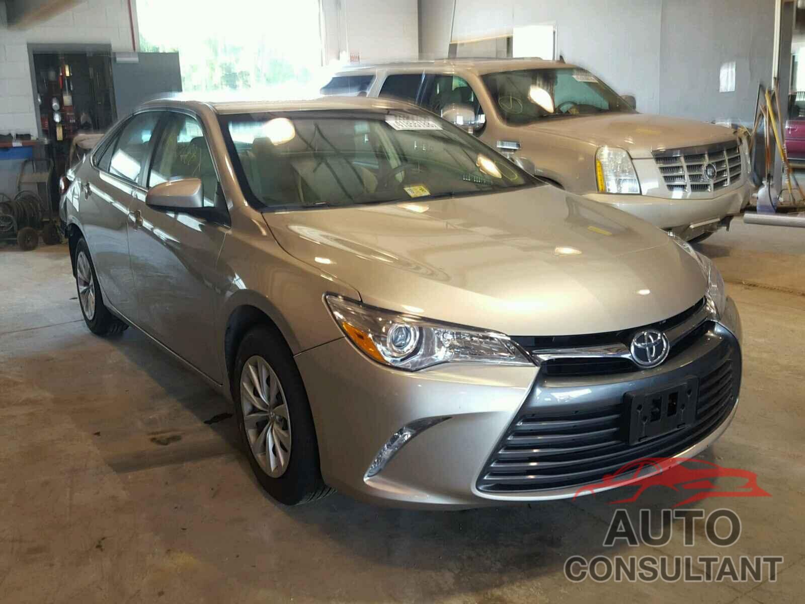TOYOTA CAMRY 2016 - 4T4BF1FK1GR569045