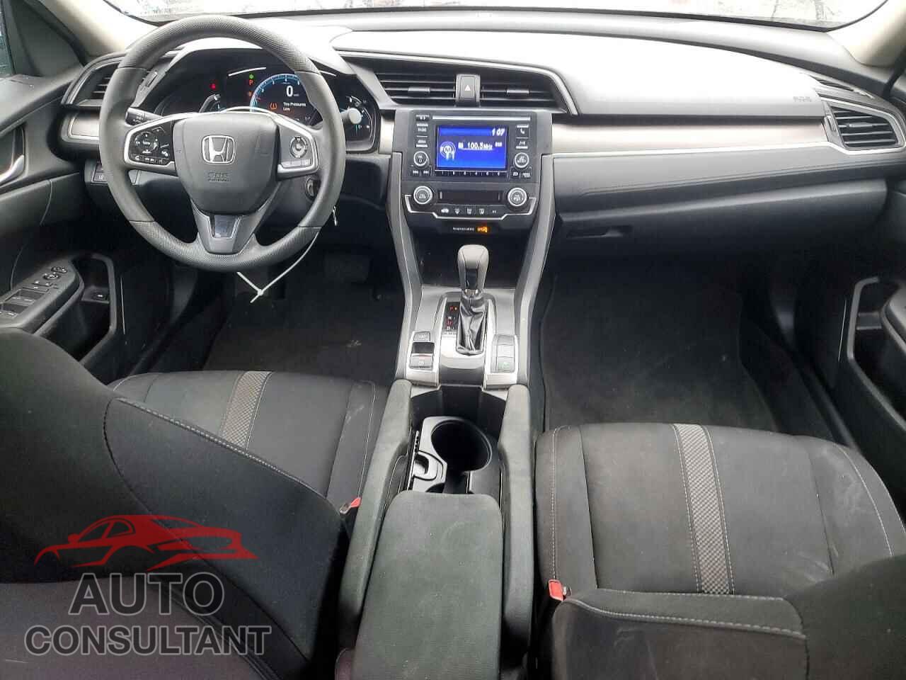 HONDA CIVIC 2019 - 2HGFC2F60KH559153