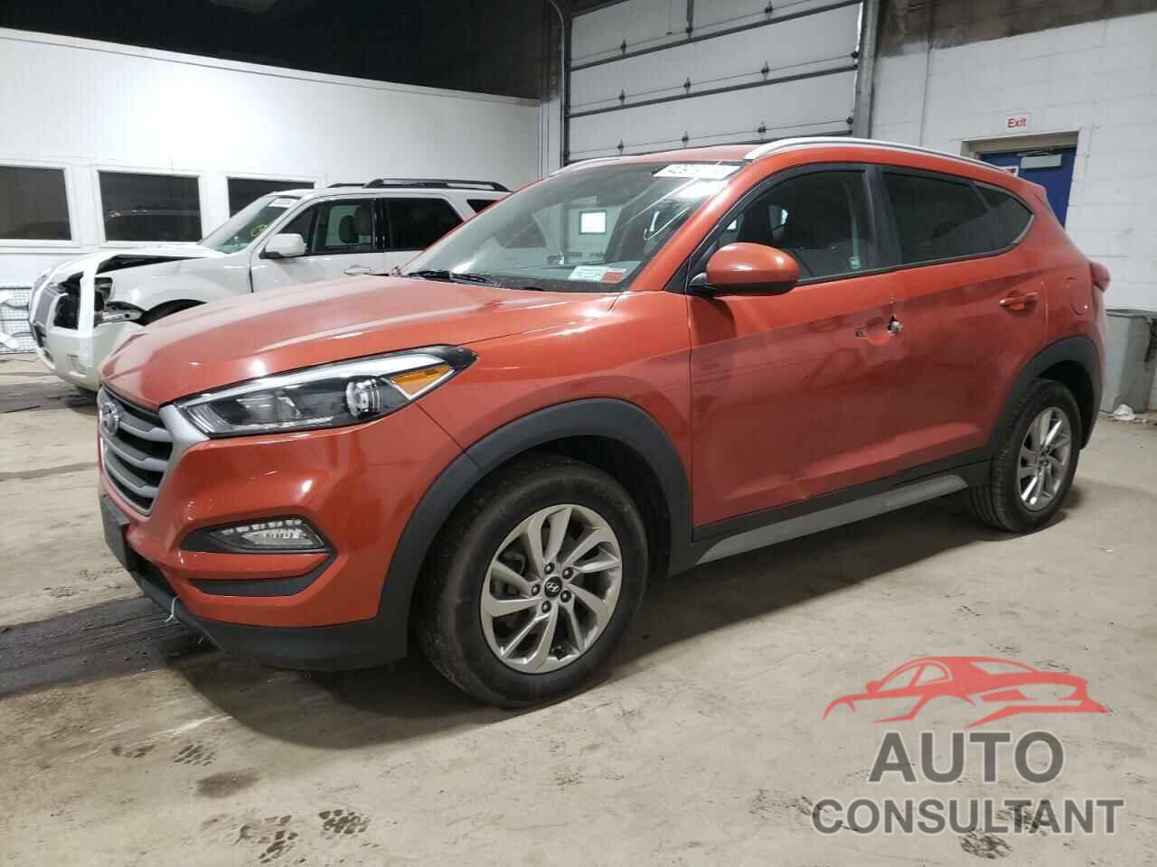 HYUNDAI TUCSON 2018 - KM8J33A40JU608637