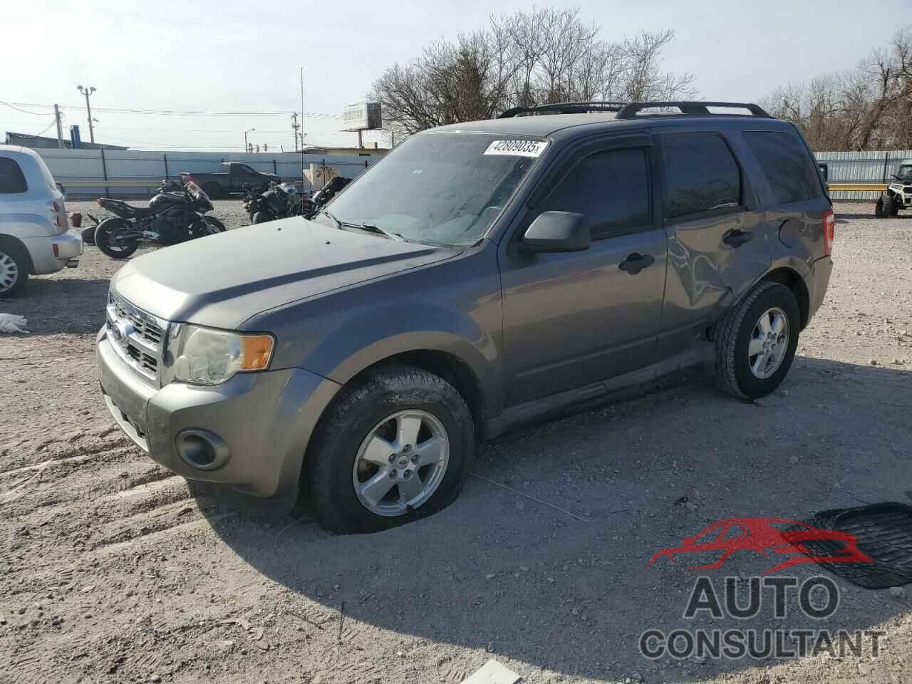 FORD ESCAPE 2011 - 1FMCU0C70BKC65756