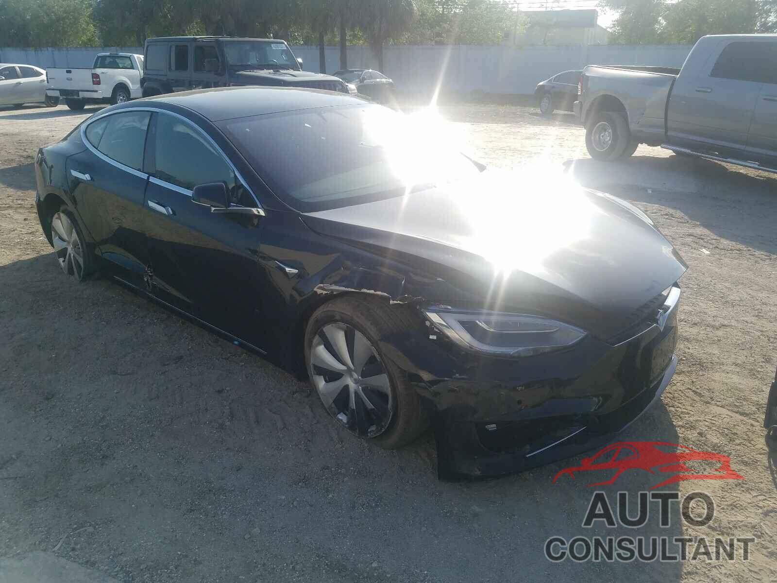 TESLA MODEL S 2021 - 5YJSA1E22MF426592