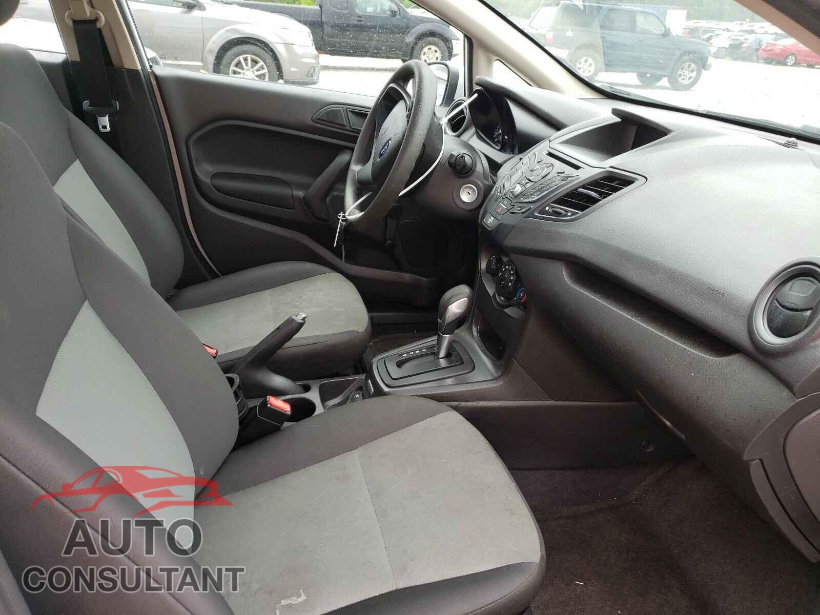 FORD FIESTA 2017 - 3FADP4AJ4HM156830