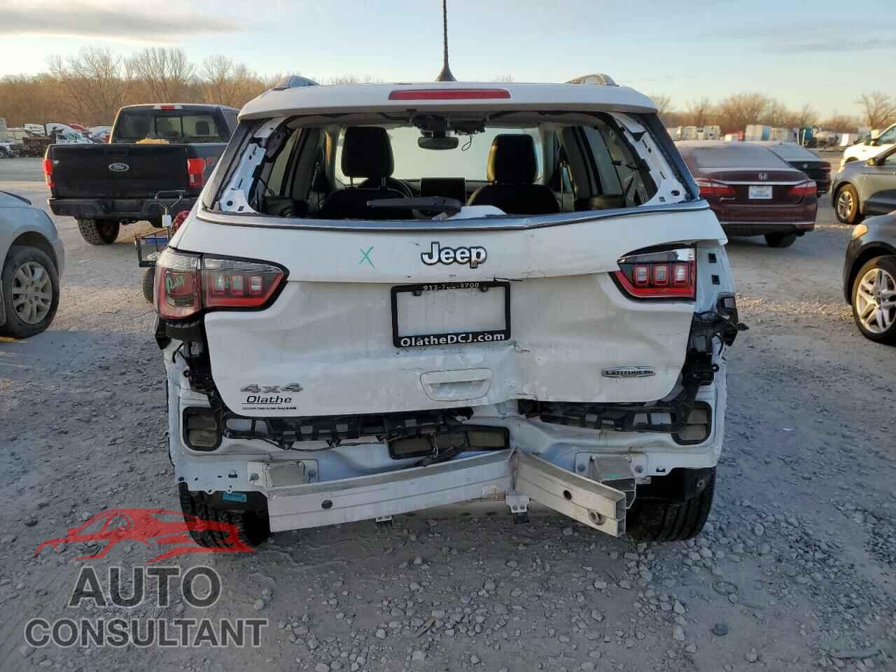 JEEP COMPASS 2022 - 3C4NJDFB7NT142083