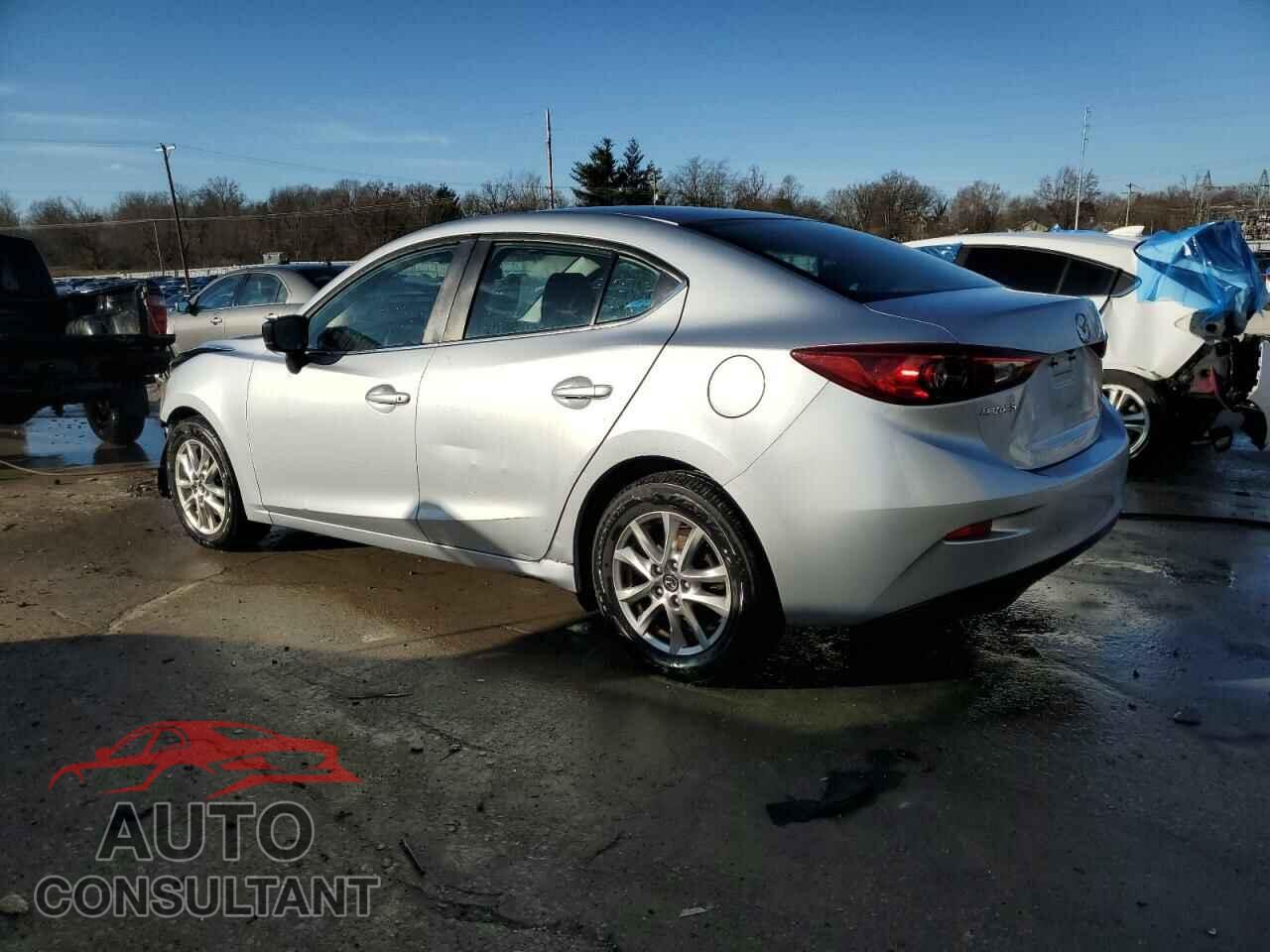 MAZDA 3 2017 - 3MZBN1U7XHM105660