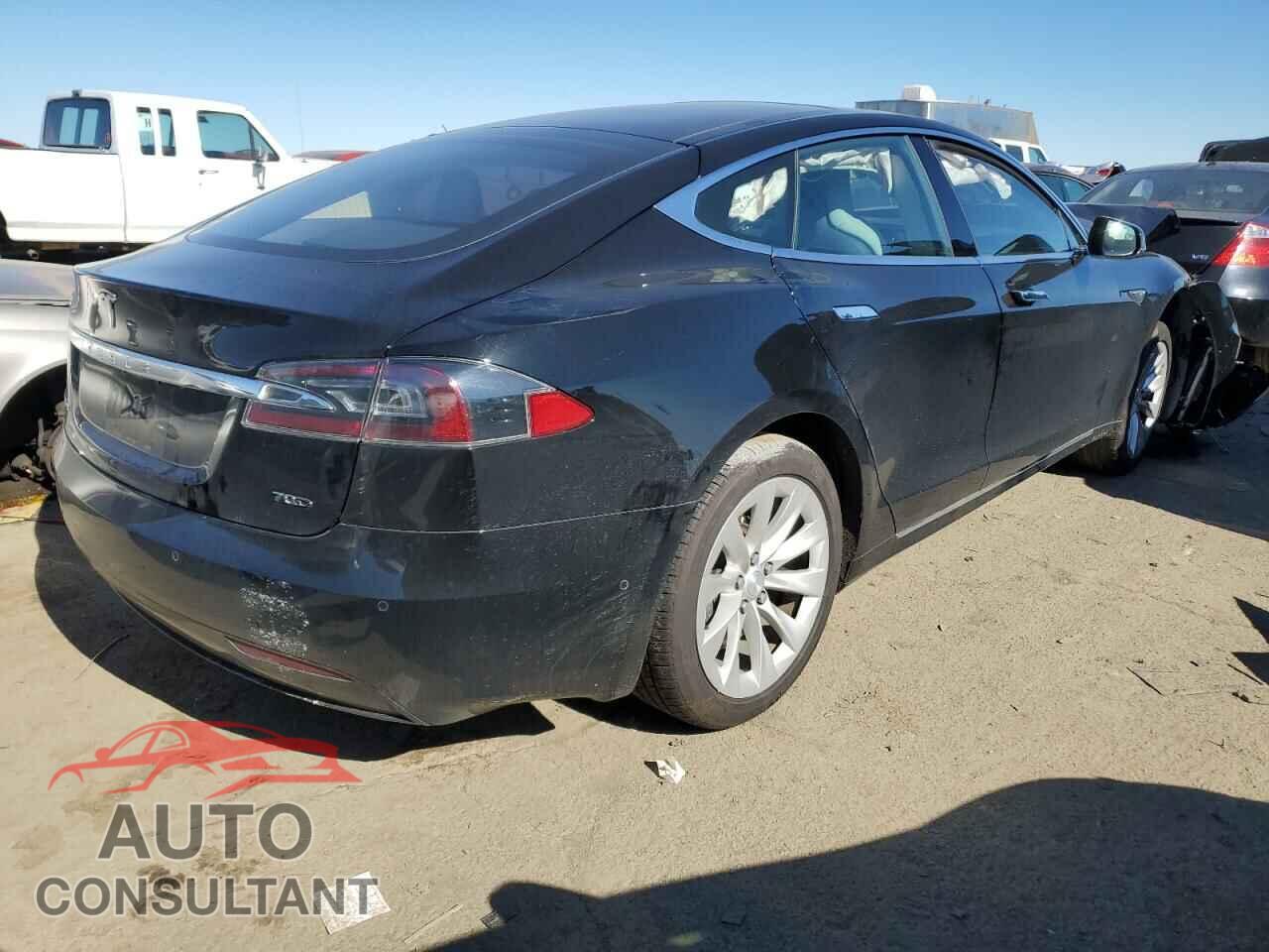 TESLA MODEL S 2016 - 5YJSA1E14GF142828