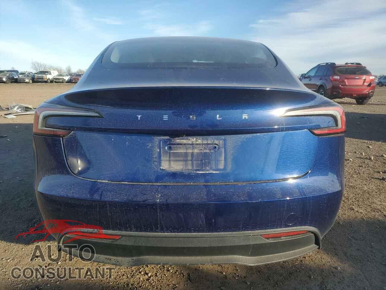 TESLA MODEL 3 2024 - 5YJ3E1EAXRF784630