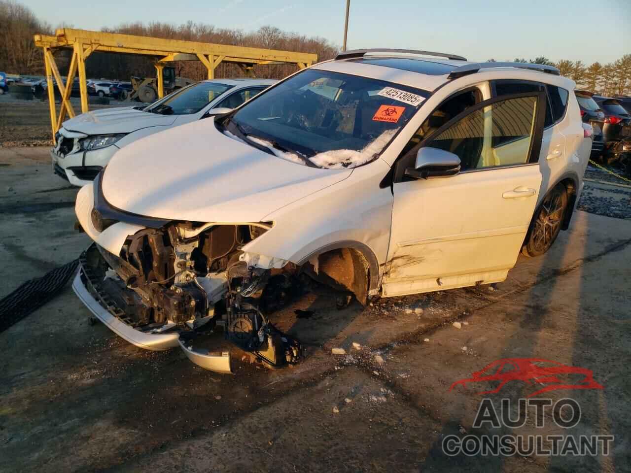 TOYOTA RAV4 2016 - JTMJFREV1GD183195