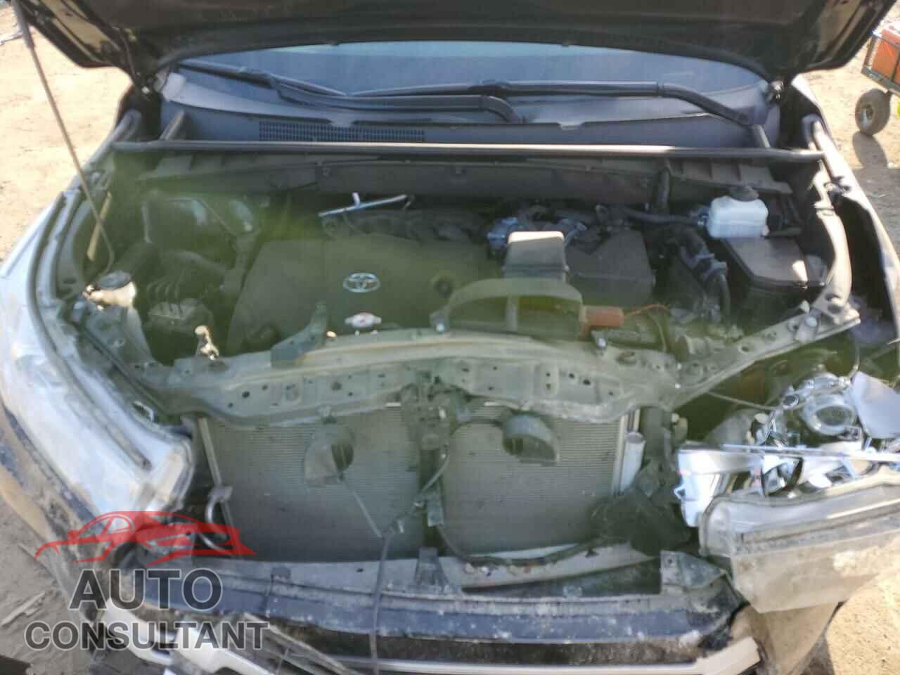 TOYOTA HIGHLANDER 2019 - 5TDBZRFH7KS972727