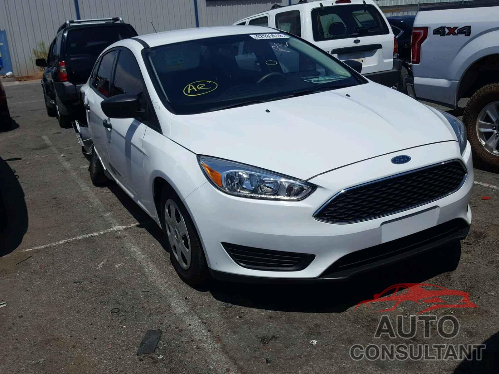 FORD FOCUS 2015 - 1FADP3E29FL287313