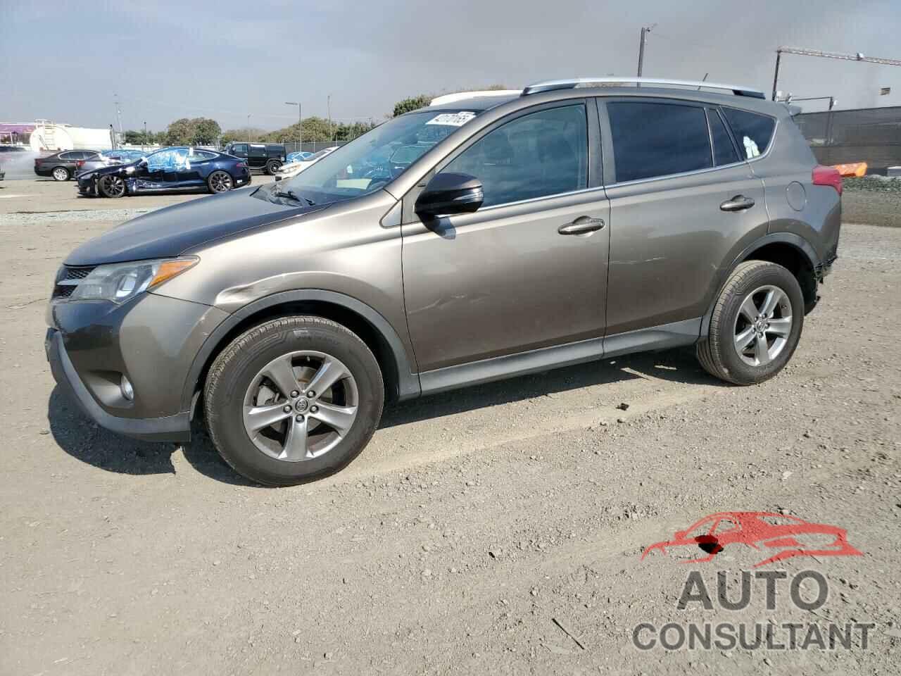TOYOTA RAV4 2015 - JTMWFREV7FD047786