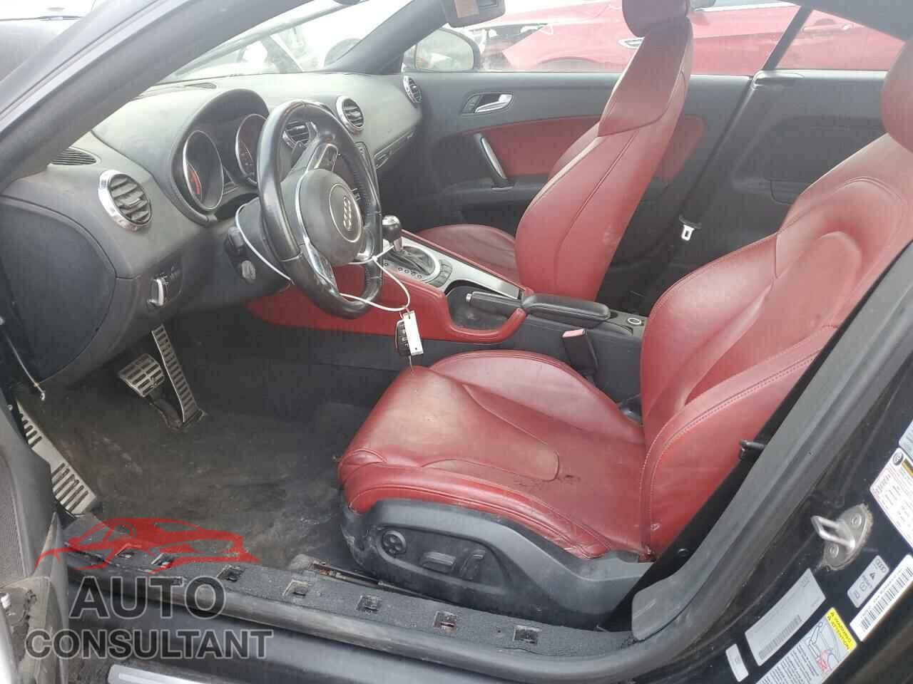 AUDI TT 2013 - TRUBFAFK9D1004043